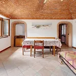 Appartamento Centenario Fara Novarese